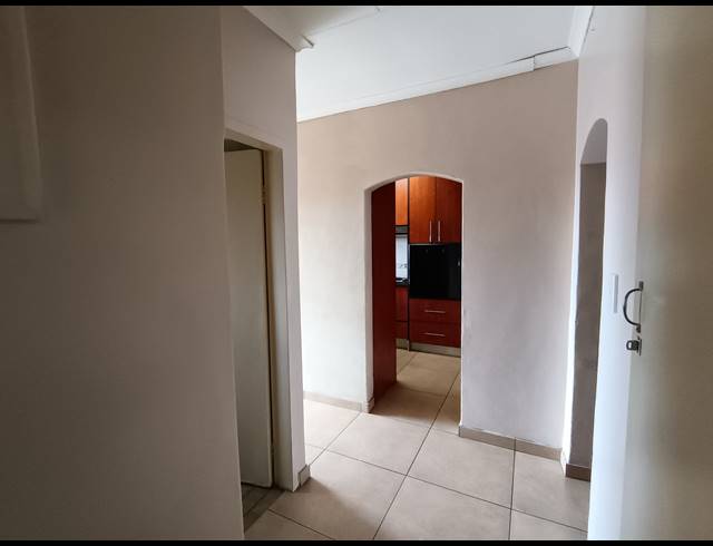 3 BEDROOM APARTMENT FOR SALE IN BRACKENDOWNS